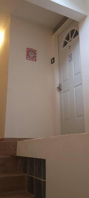 شقة Departamento Privado7, 2 Camas Matri, Parking, Cocina Equipada, Wifi 65 Mb, 2 Climas,Centrico,Tv Smart سيوداد فاليس المظهر الخارجي الصورة
